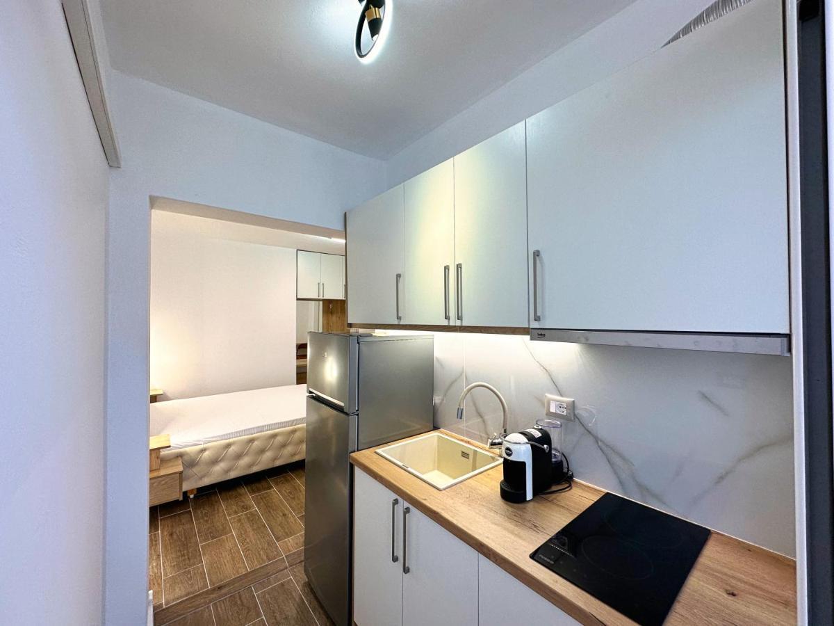 K&T Boulevard Studio Saranda Ngoại thất bức ảnh