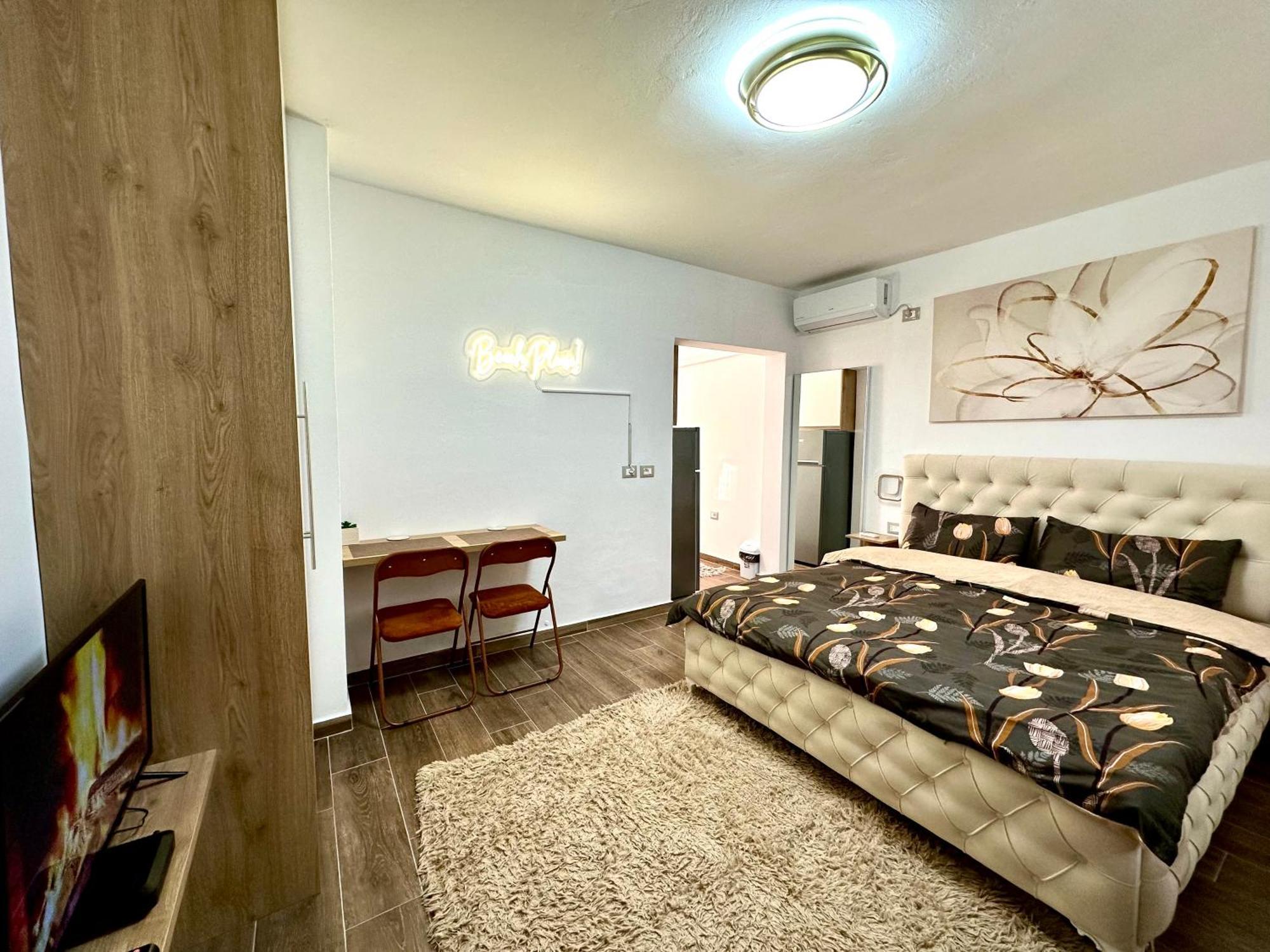 K&T Boulevard Studio Saranda Ngoại thất bức ảnh